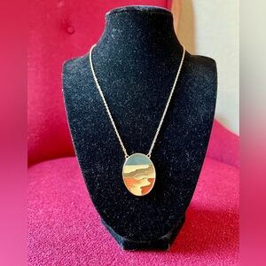 Vintage 1978 Sarah Coventry Pendant Necklace